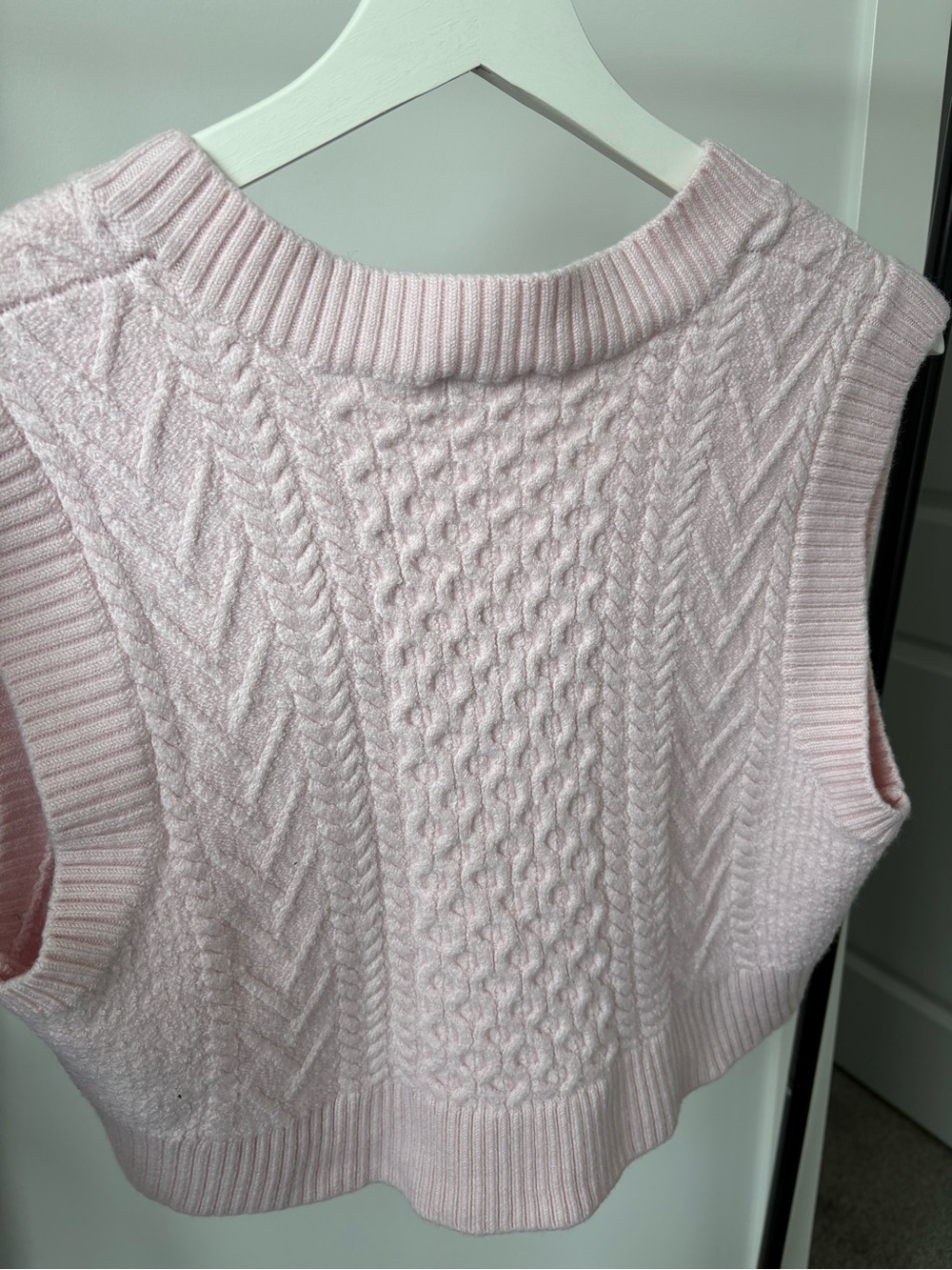 Aritzia Cable Knit V-Neck Sweater Vest - Pale Pink - Picture 3 of 3